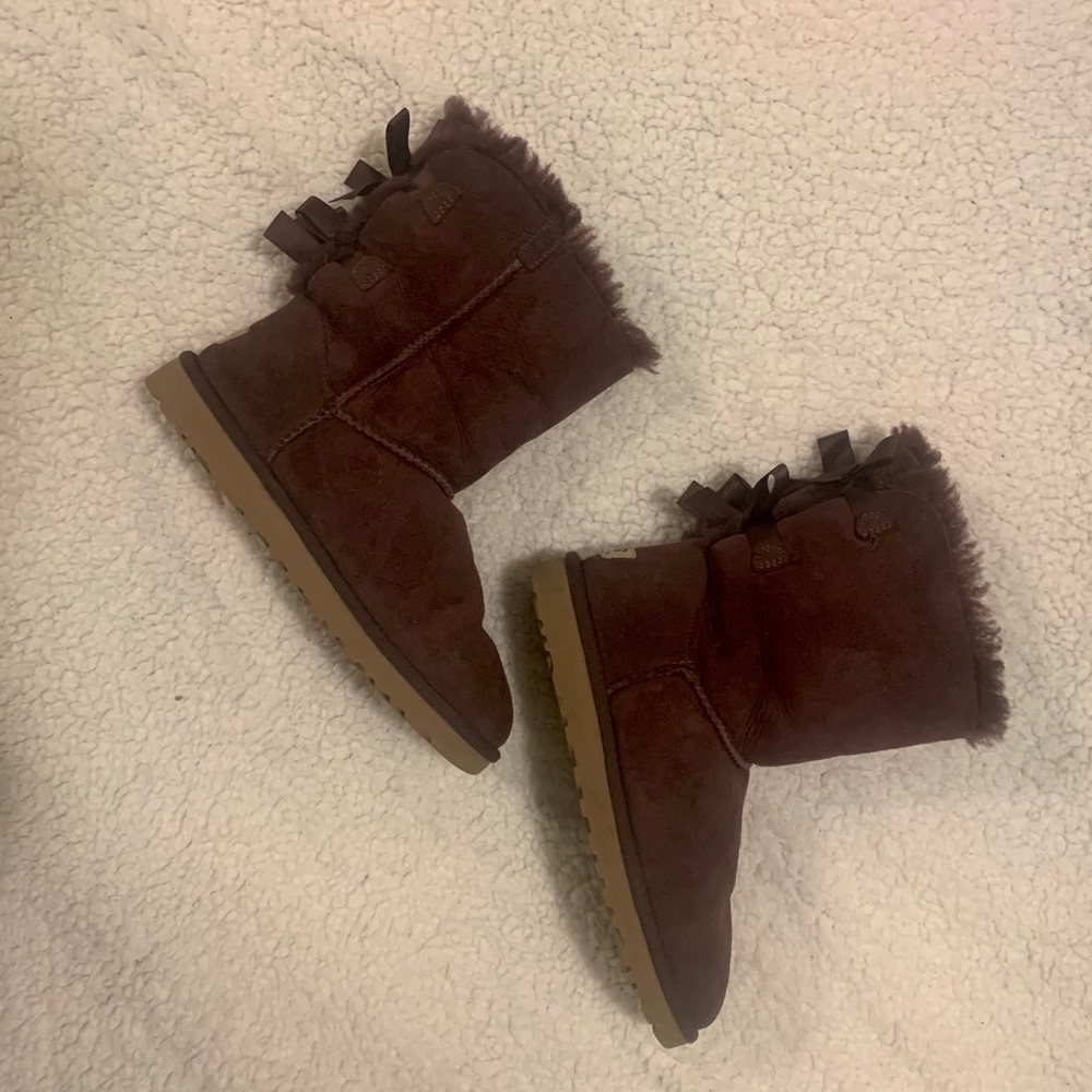 UGG Bailey bow (women’s US size 7)